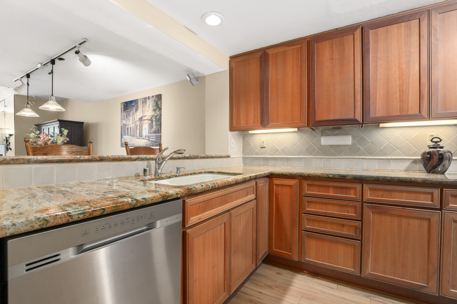 Elfyer - Redondo Beach, CA House - For Sale