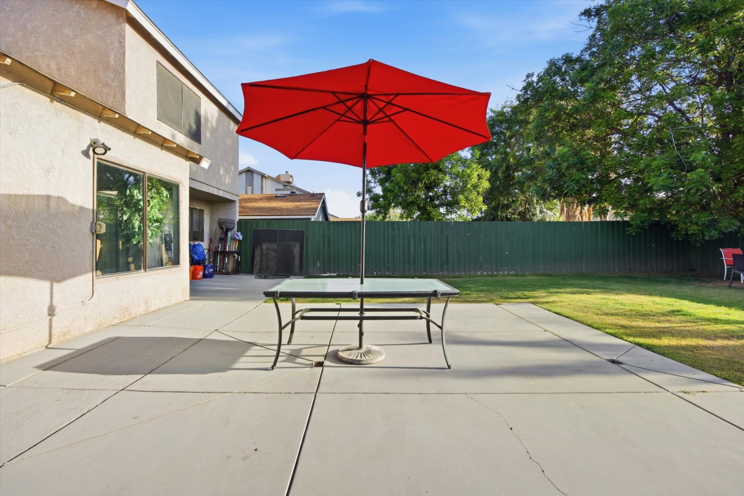Elfyer - Bakersfield, CA House - For Sale
