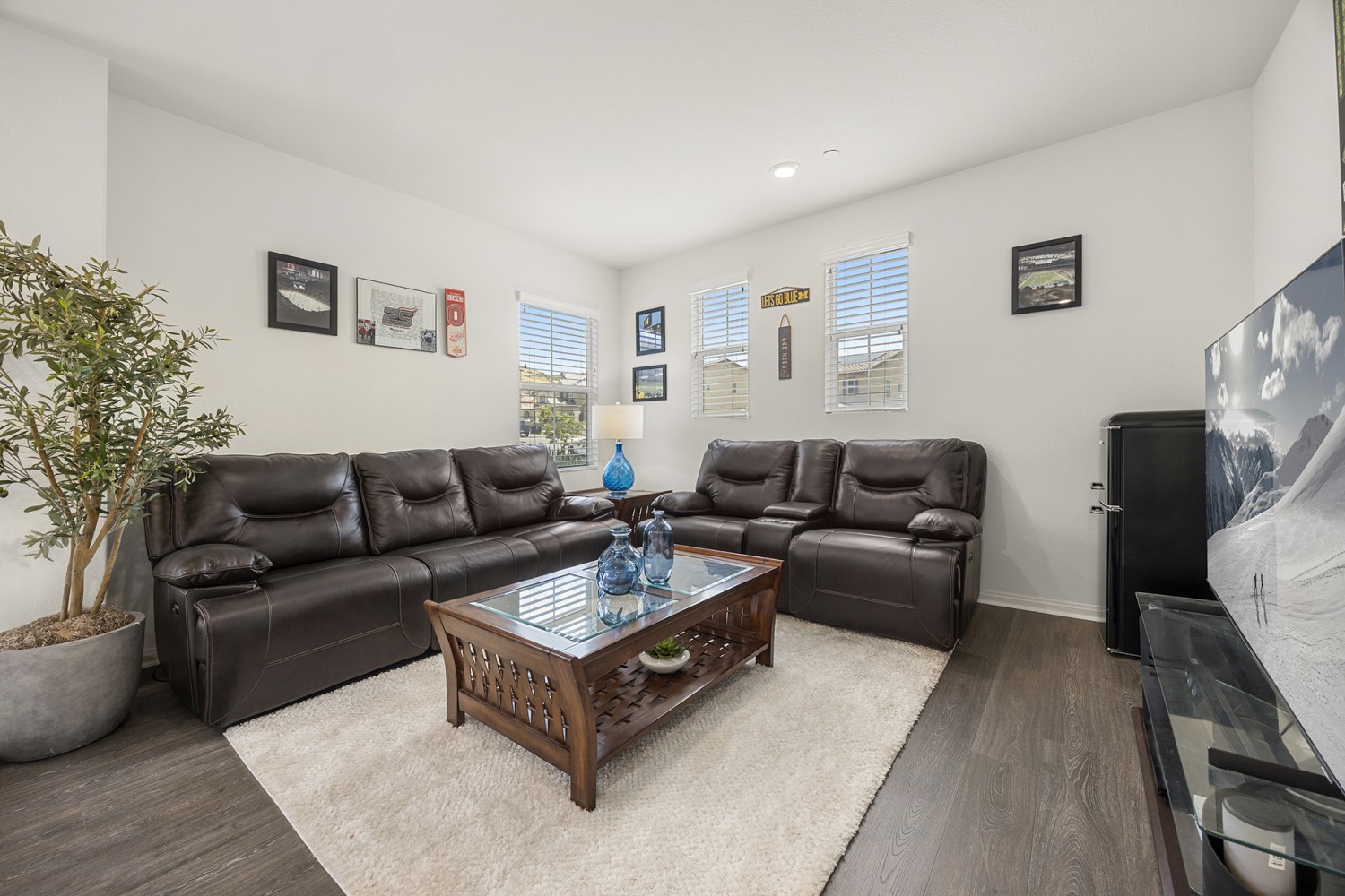 Elfyer - Corona, CA House - For Sale