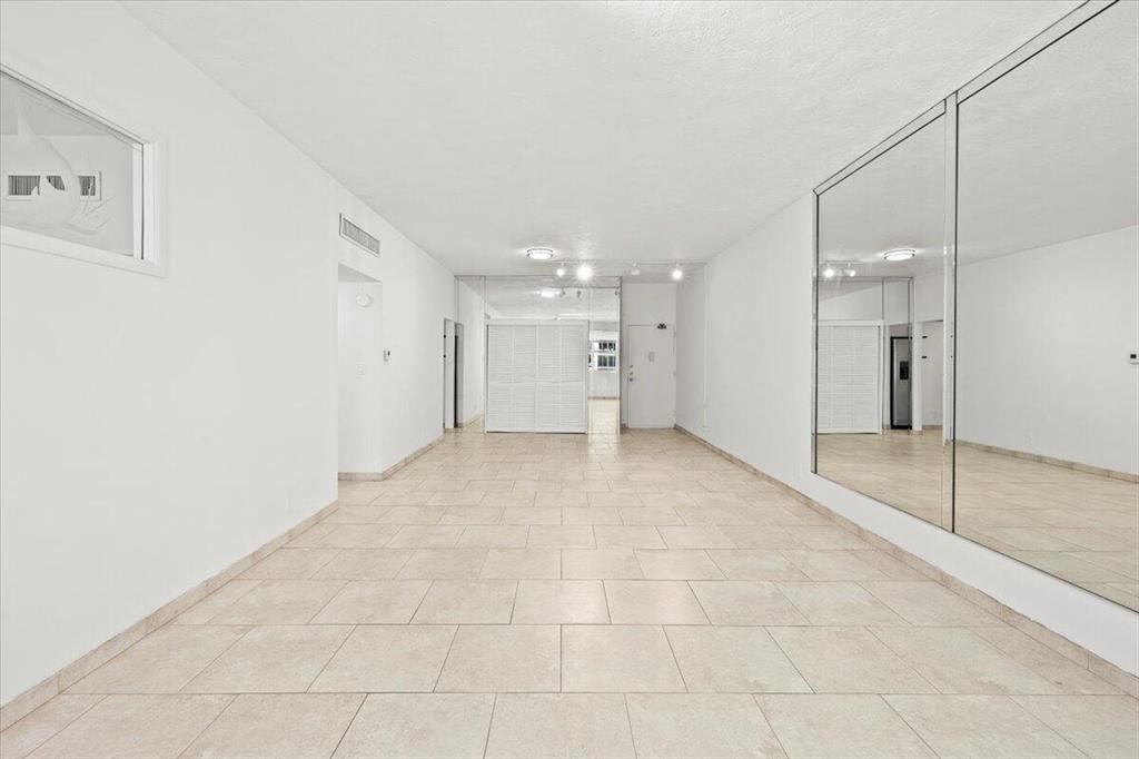 Elfyer - Fort Lauderdale, FL House - For Sale