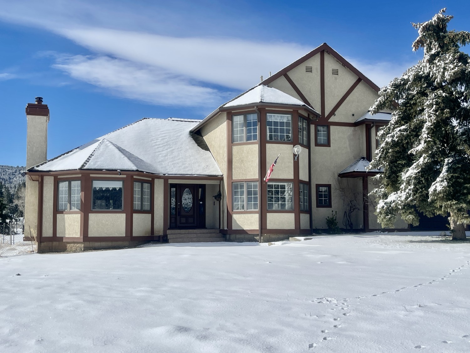 Elfyer - Frazier Park, CA House - For Sale