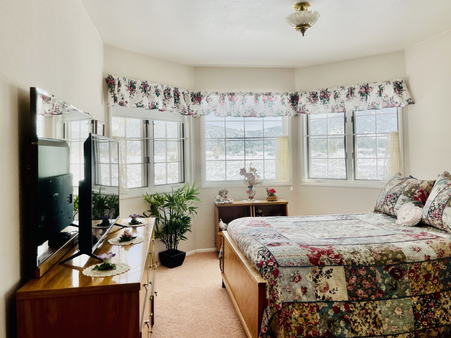 Elfyer - Frazier Park, CA House - For Sale