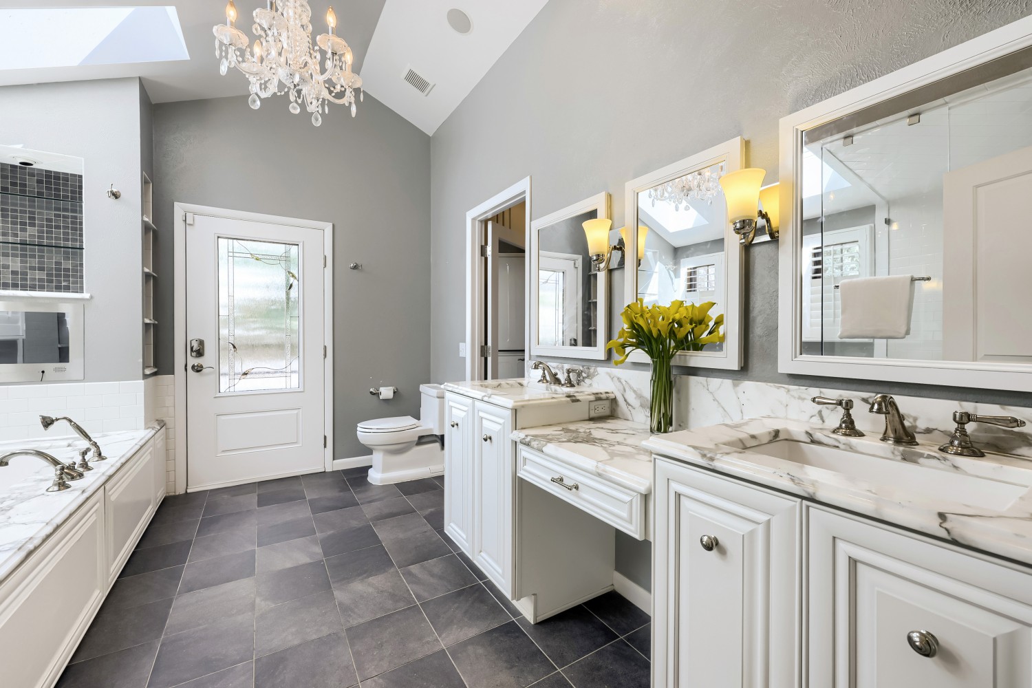 Elfyer - Denver, CO House - For Sale
