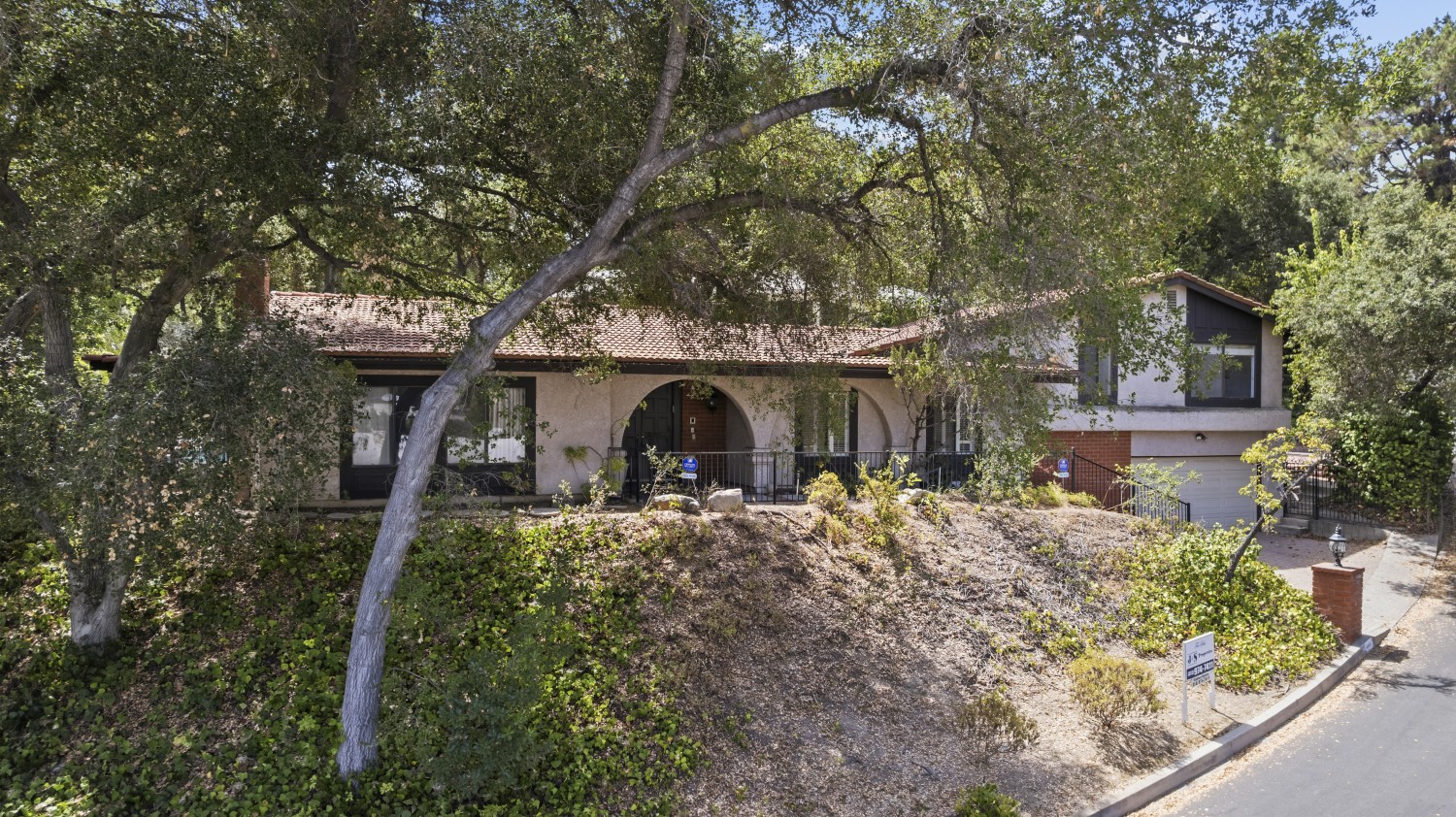 Elfyer - Encino, CA House - For Sale