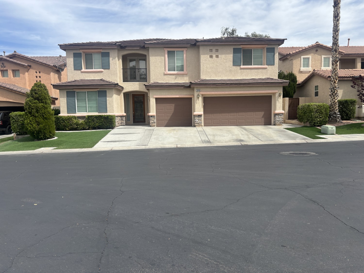 Elfyer - Las Vegas, NV House - For Sale