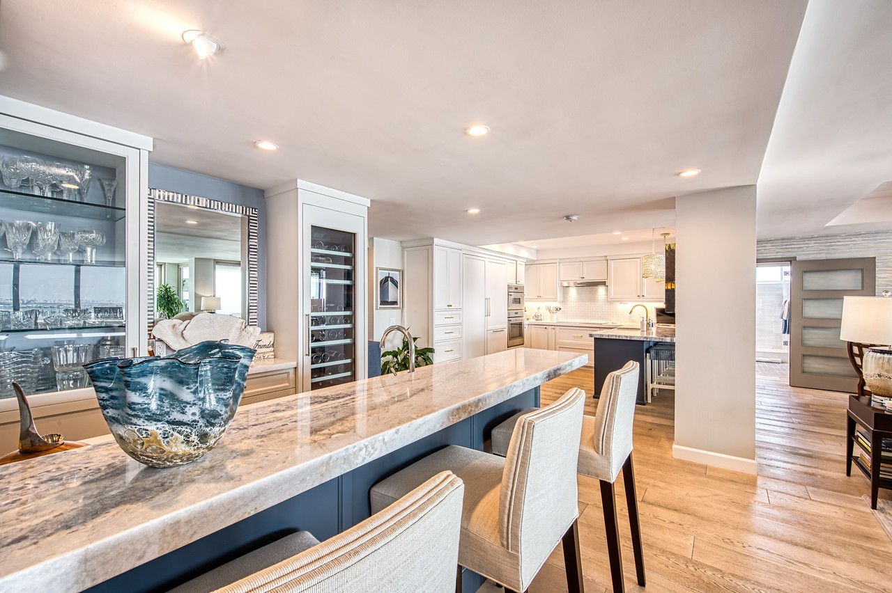 Elfyer - Newport Beach, CA House - For Sale