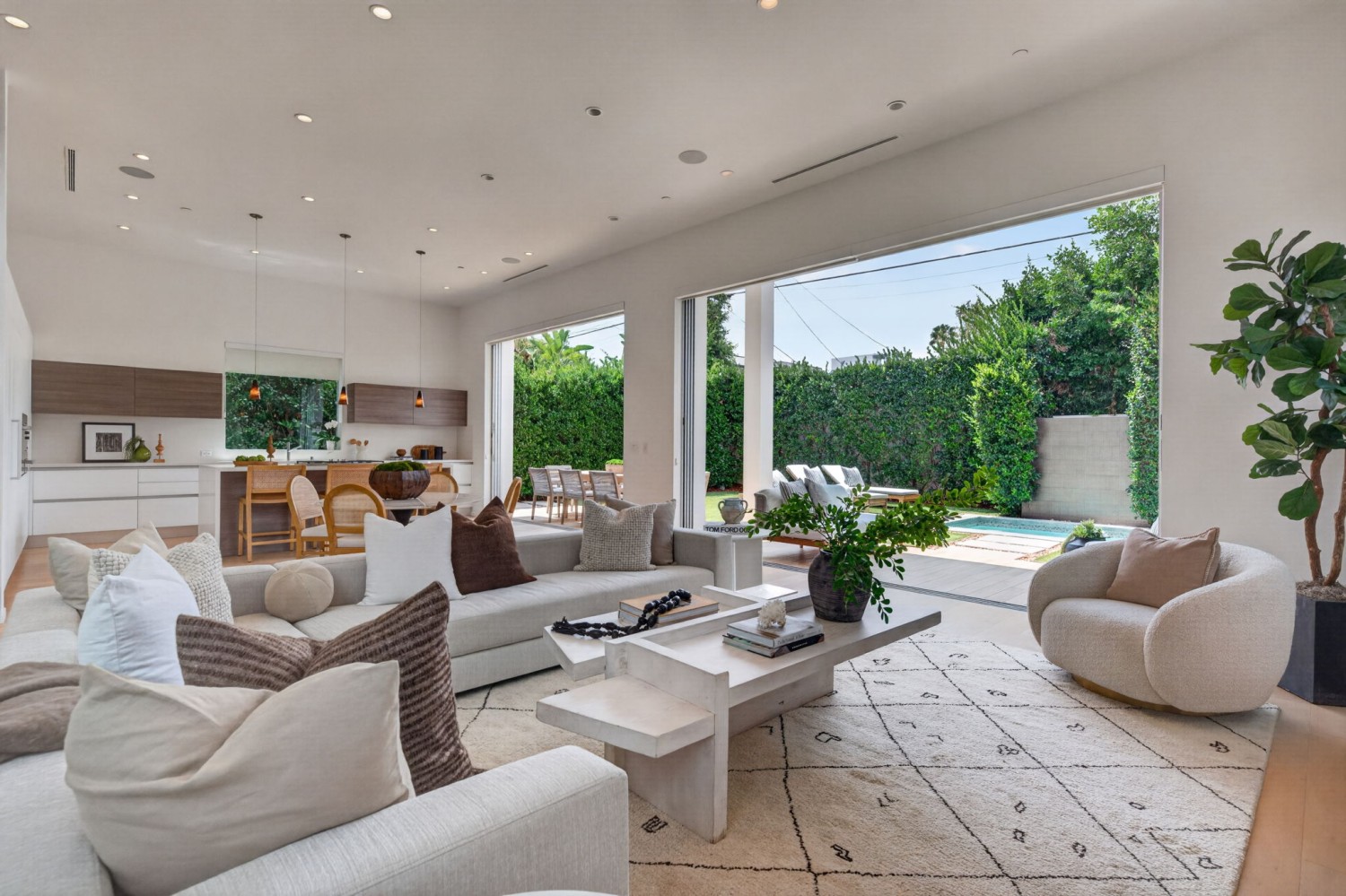 Elfyer - Los Angeles, CA House - For Sale