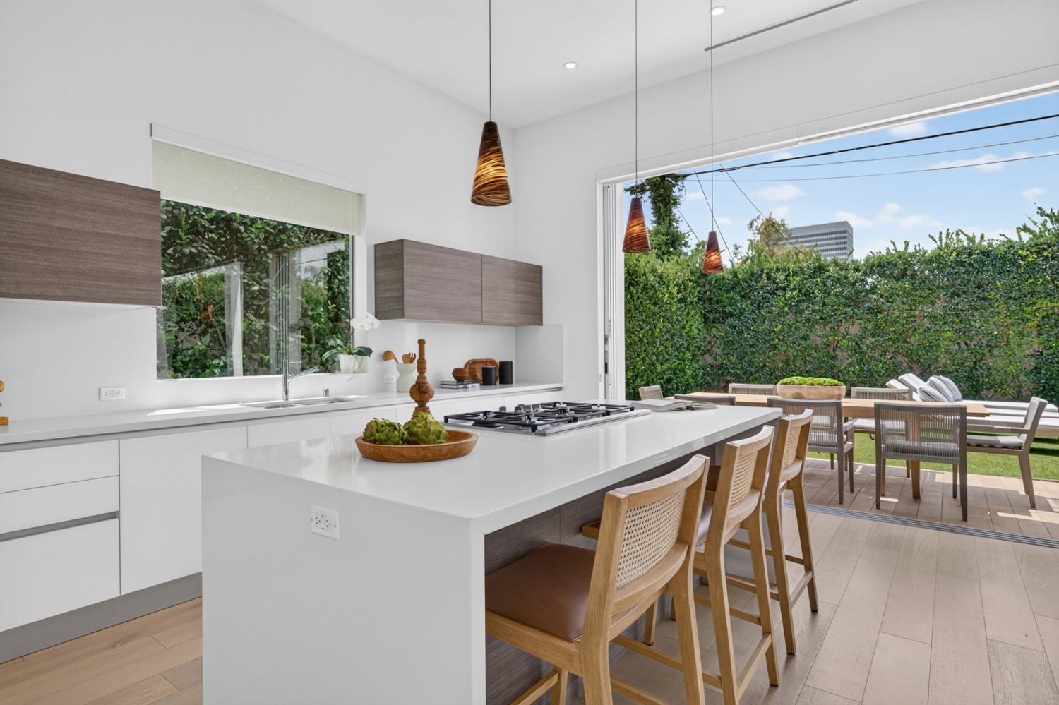 Elfyer - Los Angeles, CA House - For Sale