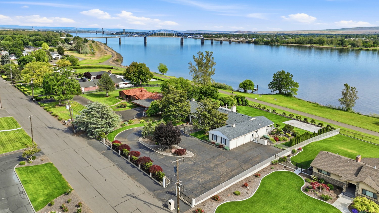 Elfyer - Pasco, WA House - For Sale