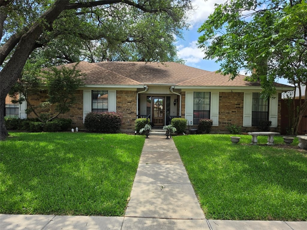 Elfyer - Carrollton, TX House - For Sale