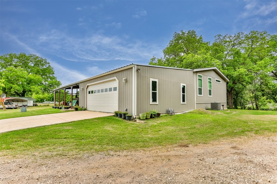 Elfyer - Whitesboro, TX House - For Sale