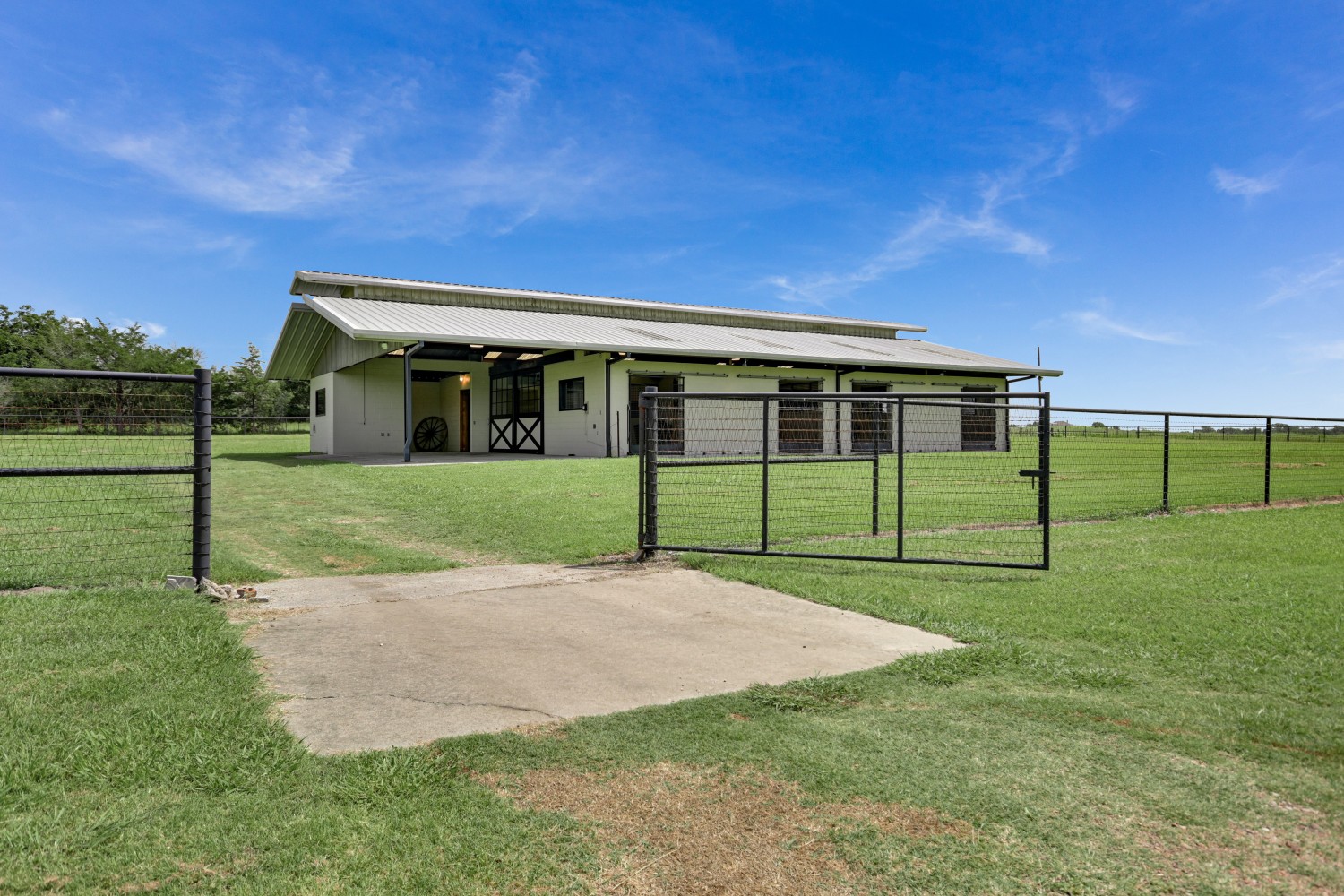 Elfyer - Brenham, TX House - For Sale