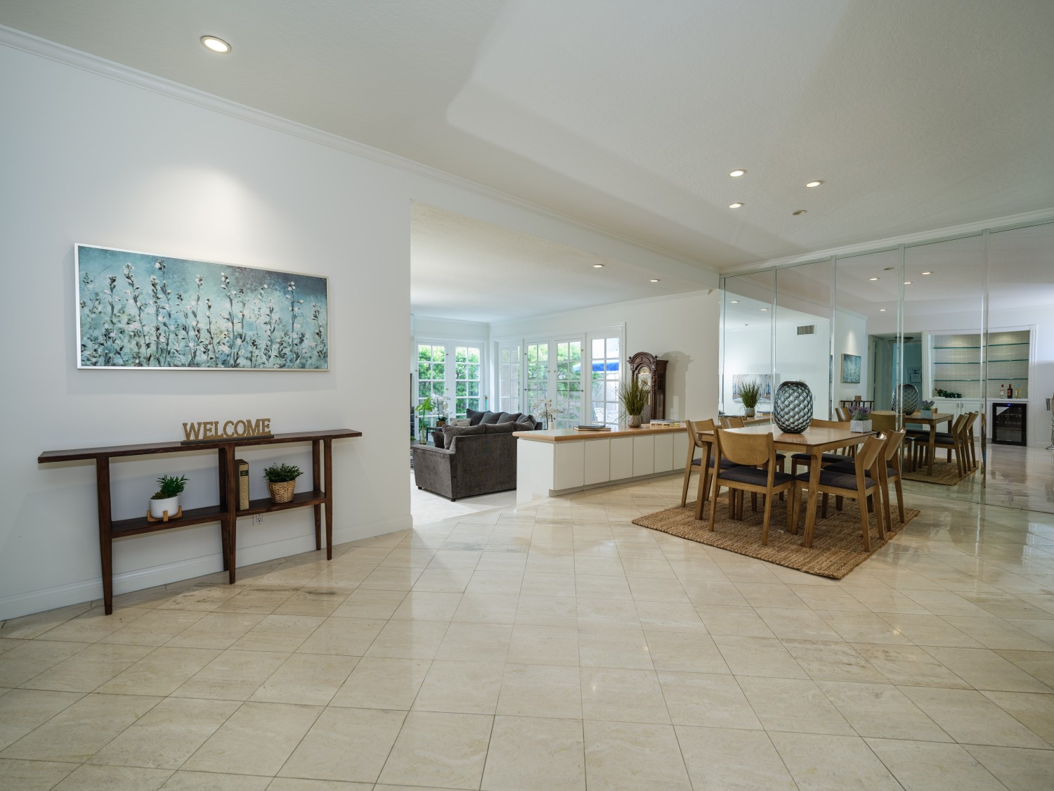 Elfyer - Los Angeles, CA House - For Sale