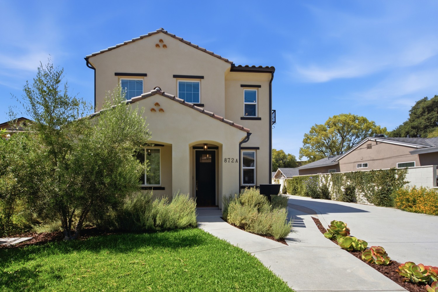 Elfyer - Monrovia, CA House - For Sale