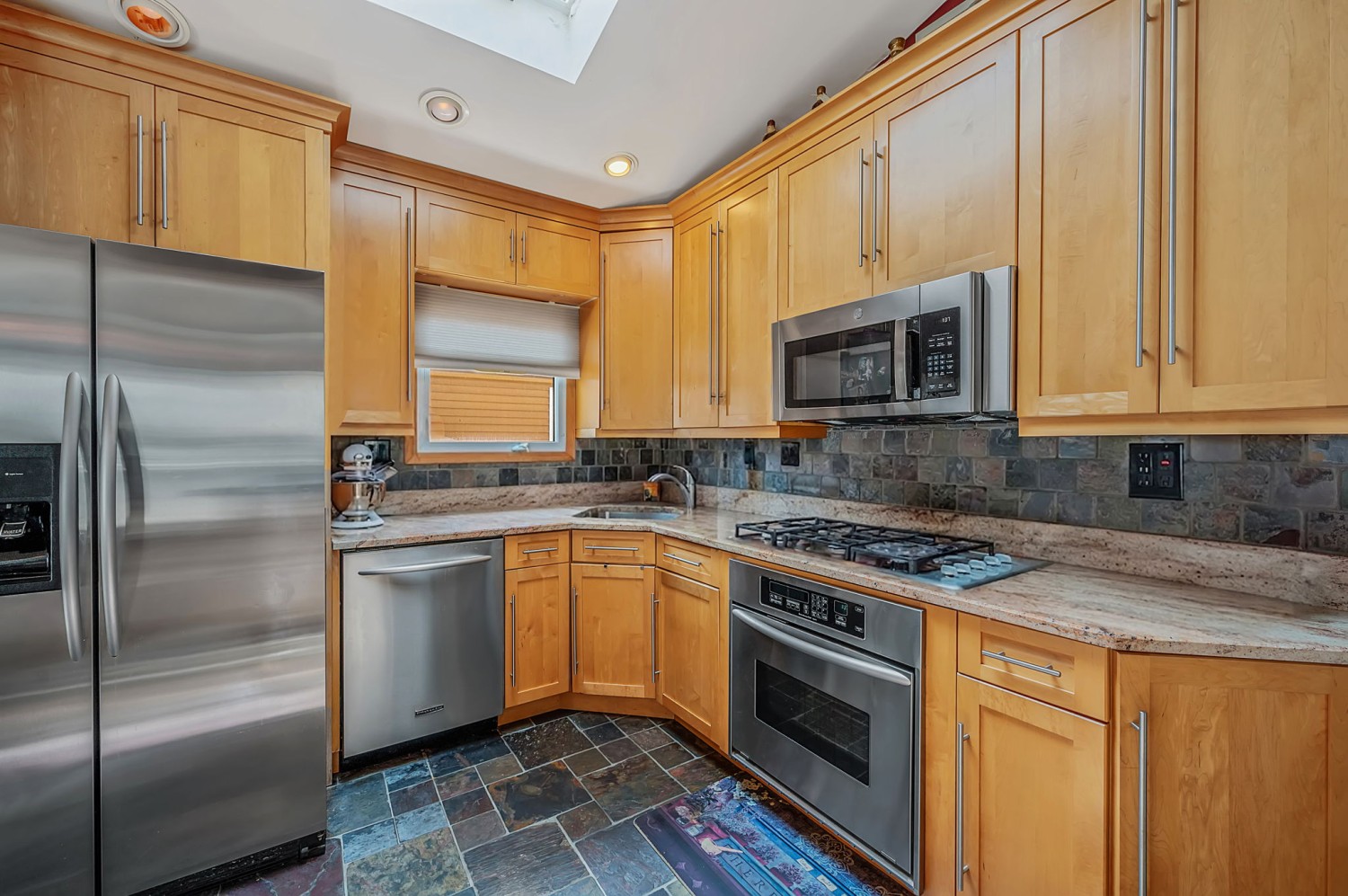 Elfyer - Babylon, NY House - For Sale