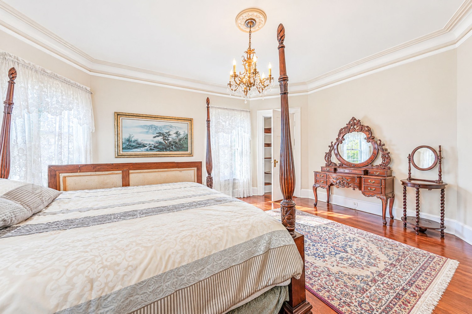 Elfyer - Patchogue, NY House - For Sale