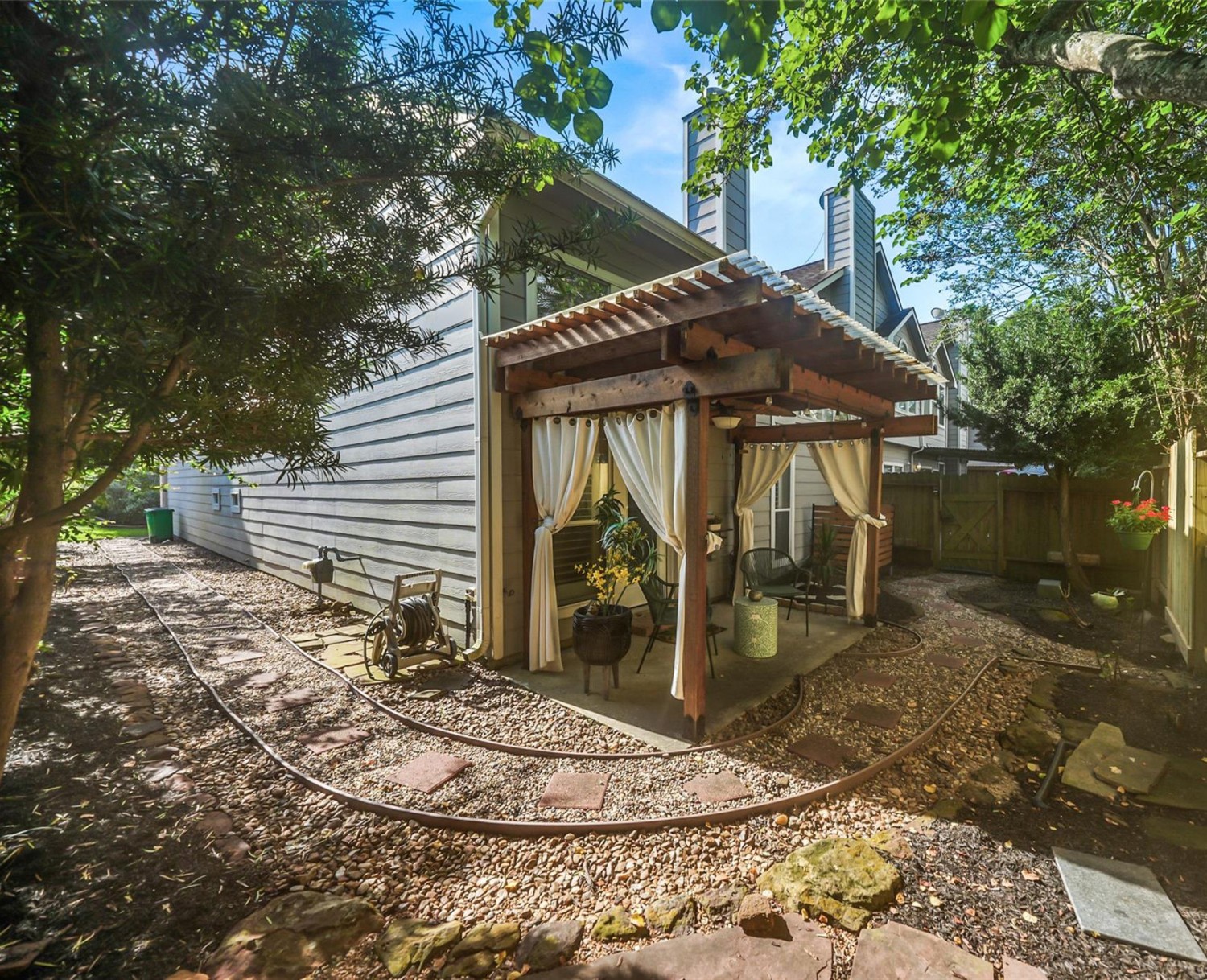 Elfyer - Kingwood, TX House - For Sale