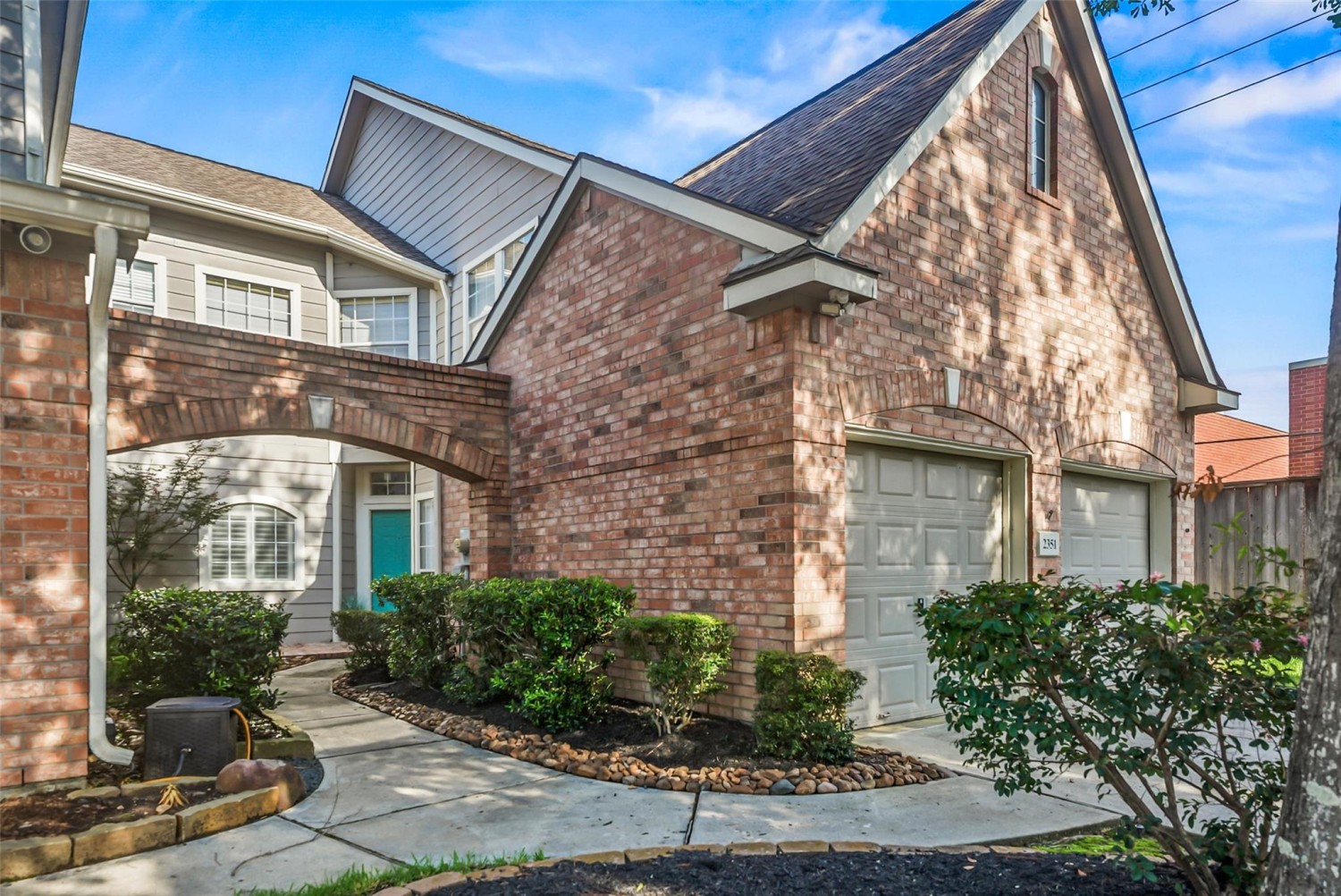Elfyer - Kingwood, TX House - For Sale