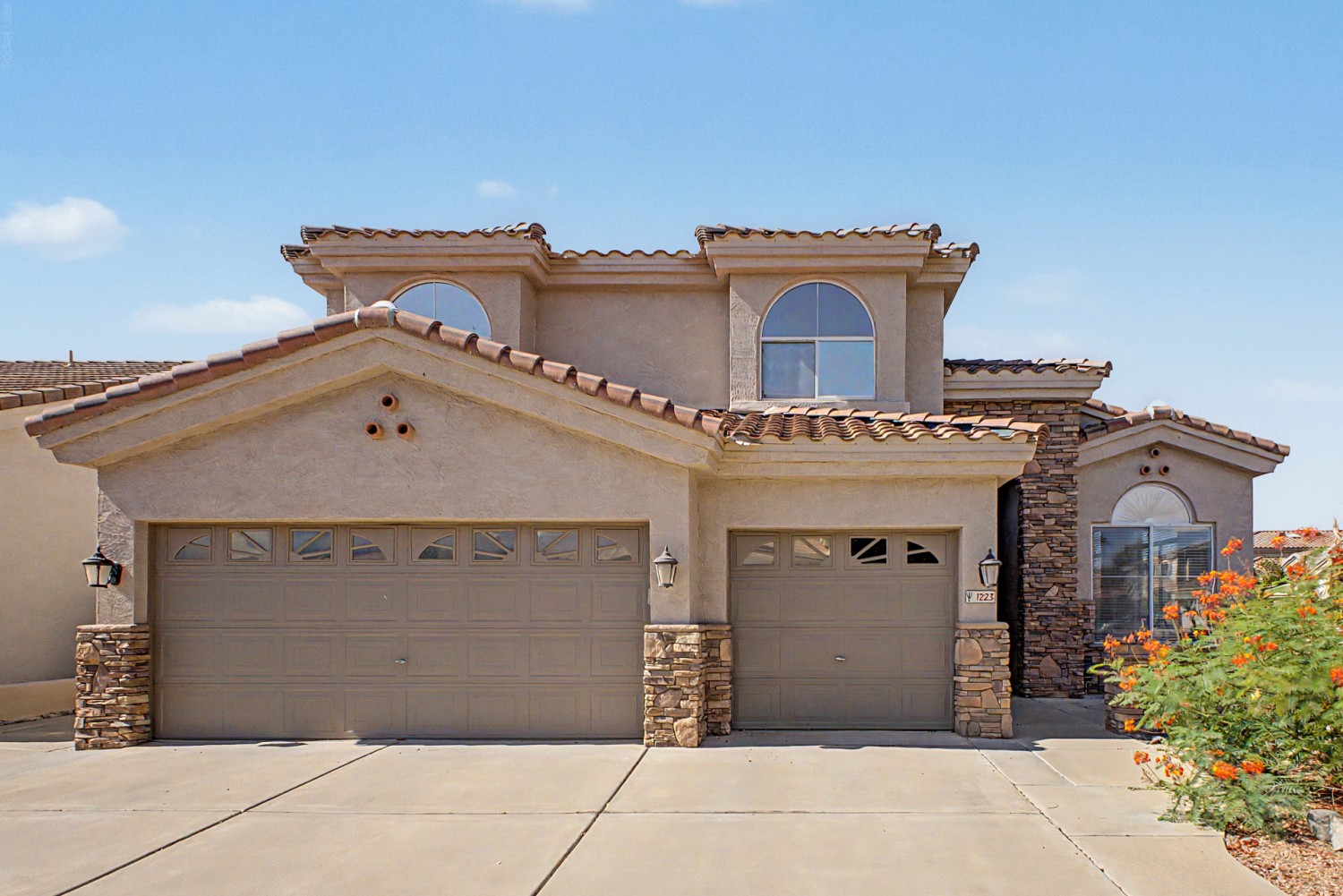 Elfyer - Phoenix, AZ House - For Sale