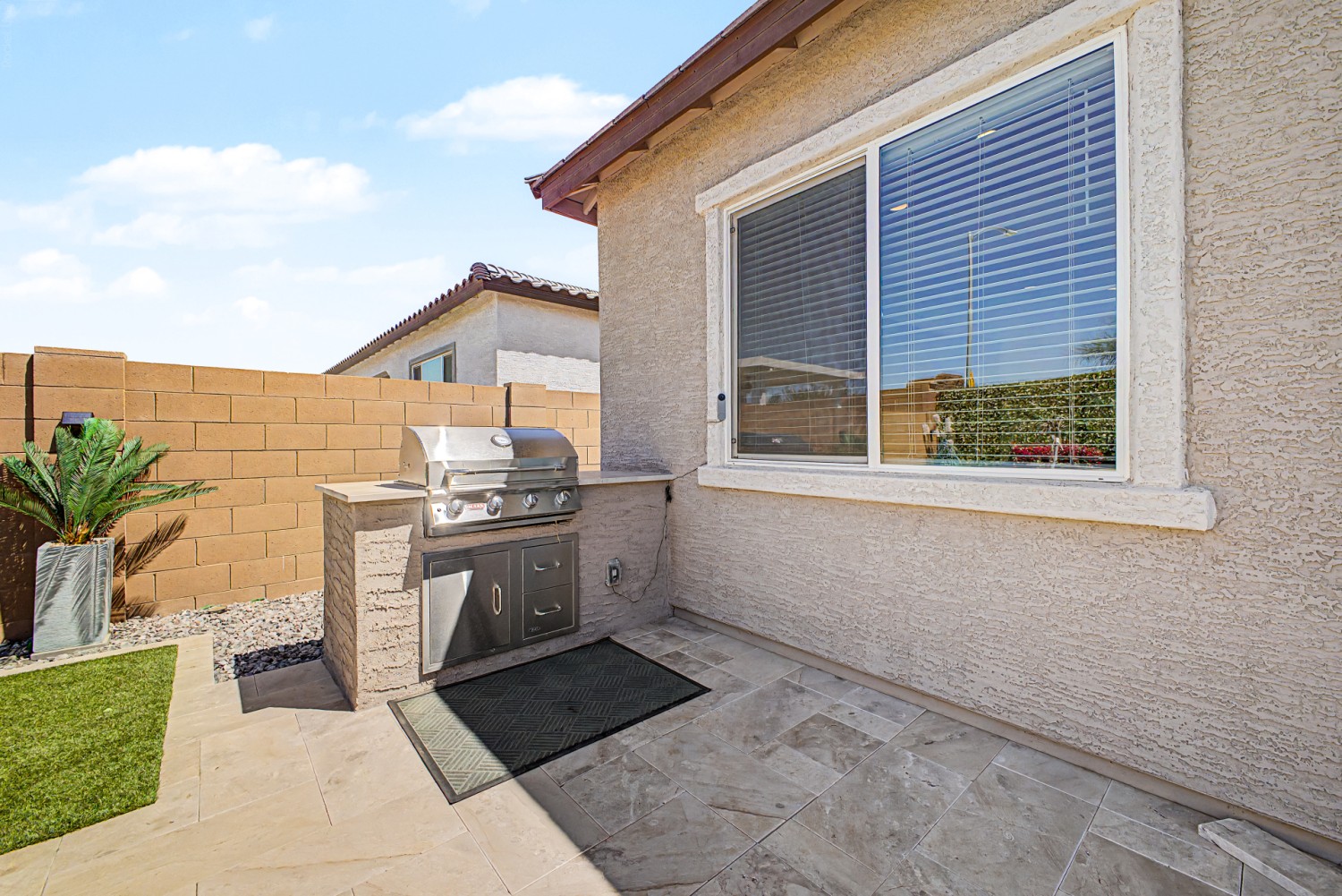 Elfyer - Peoria, AZ House - For Sale