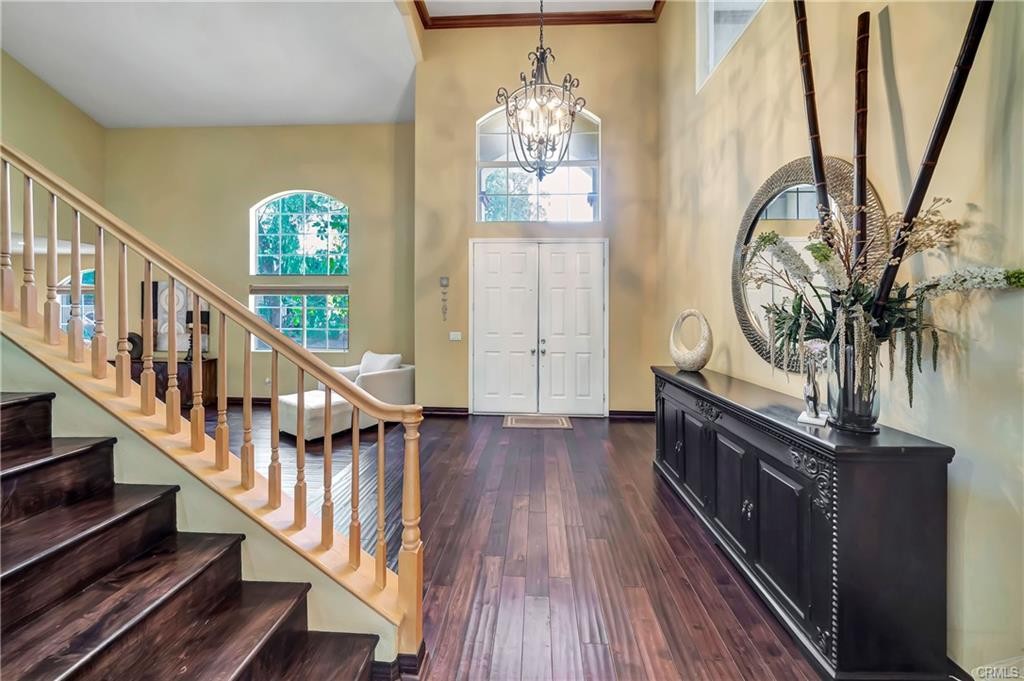 Elfyer - West Hills, CA House - For Sale