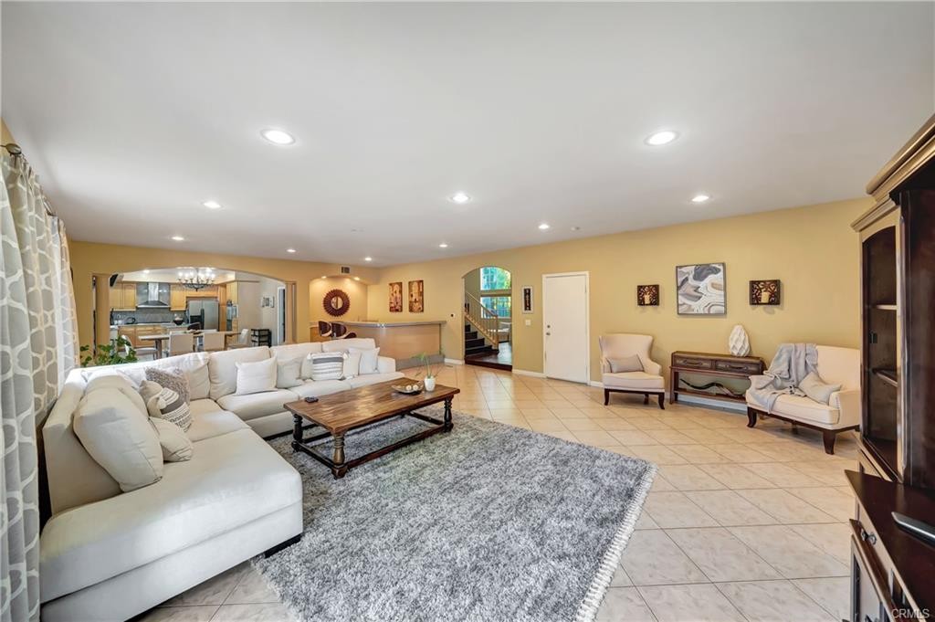 Elfyer - West Hills, CA House - For Sale