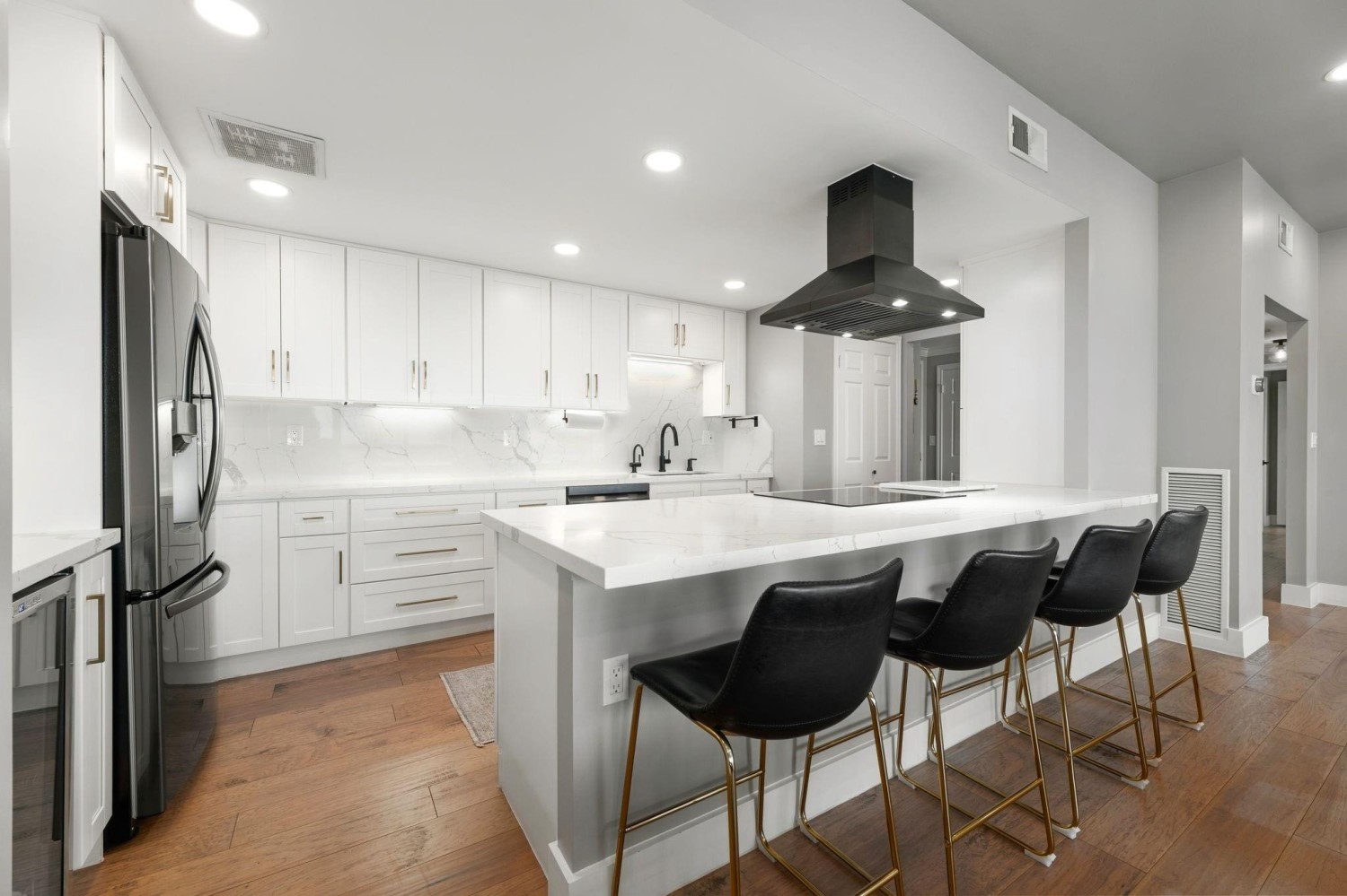 Elfyer - Houston, TX House - For Sale