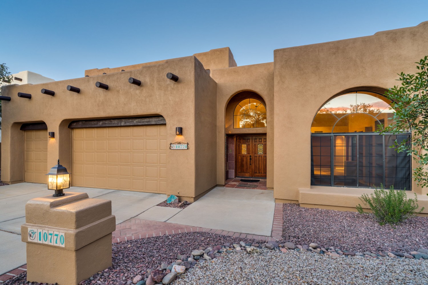 Elfyer - Tucson, AZ House - For Sale