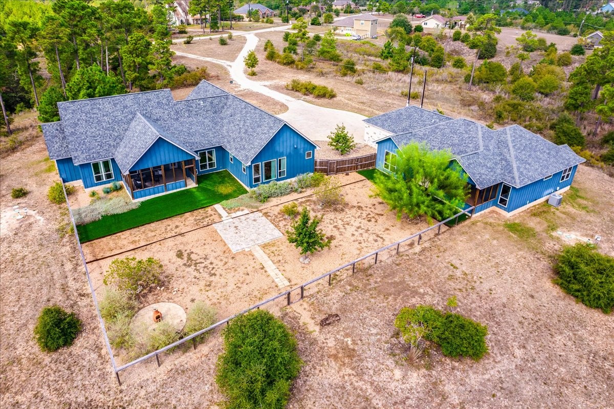 Elfyer - Bastrop, TX House - For Sale