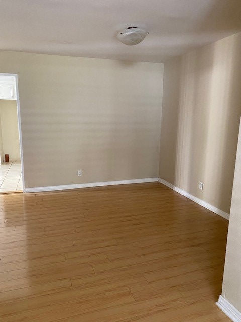 Elfyer - Playa Del Rey, CA House - For Sale