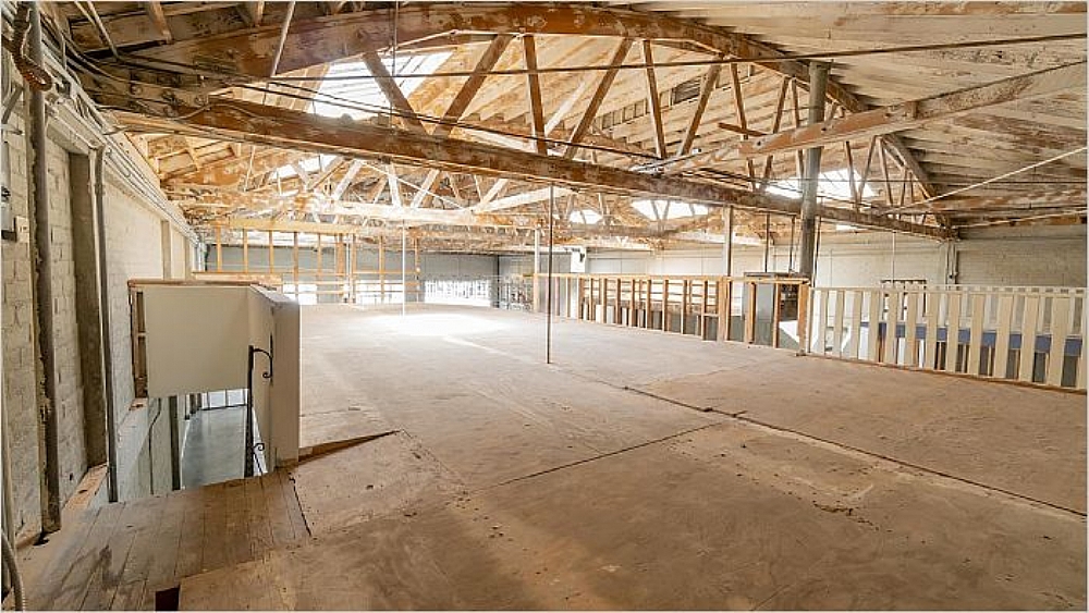 Elfyer - Los Angeles, CA House - For Sale