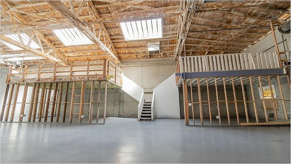 Elfyer - Los Angeles, CA House - For Sale