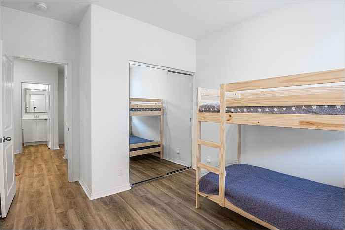 Elfyer - Anaheim, CA House - For Sale