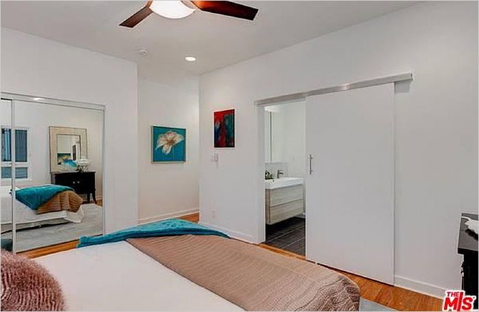 Elfyer - Los Angeles, CA House - For Sale