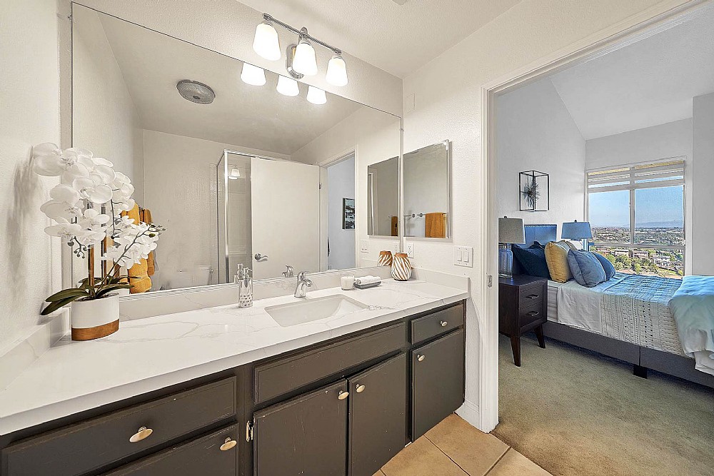 Elfyer - Los Angeles, CA House - For Sale