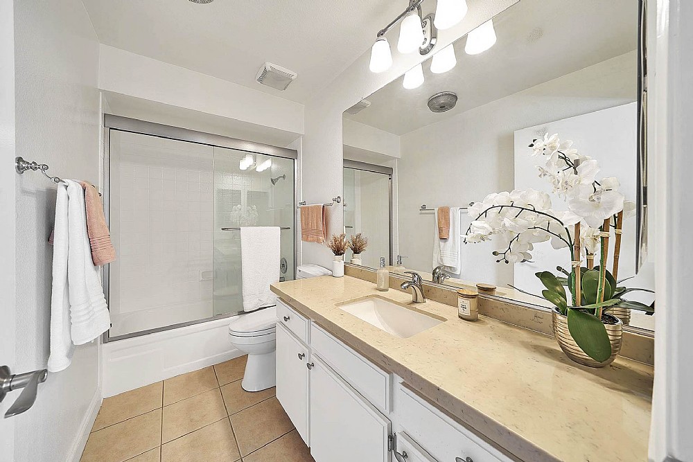 Elfyer - Los Angeles, CA House - For Sale