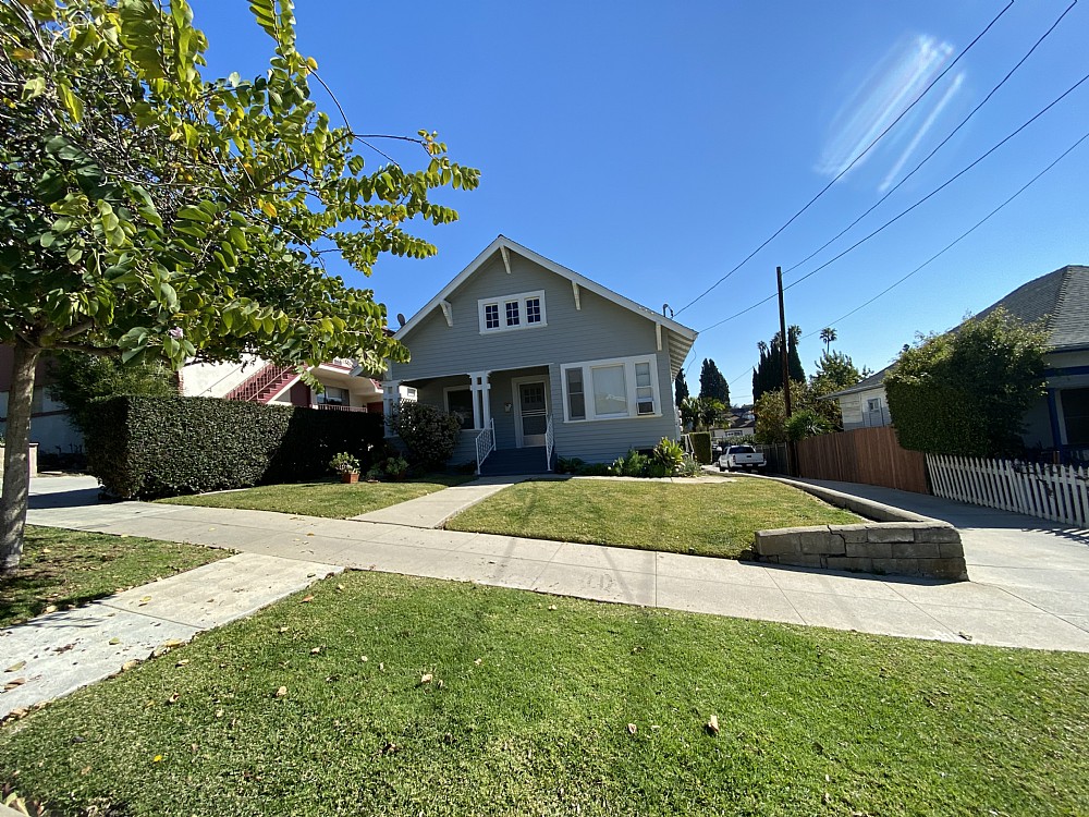 Elfyer - Silverlake, CA House - For Sale