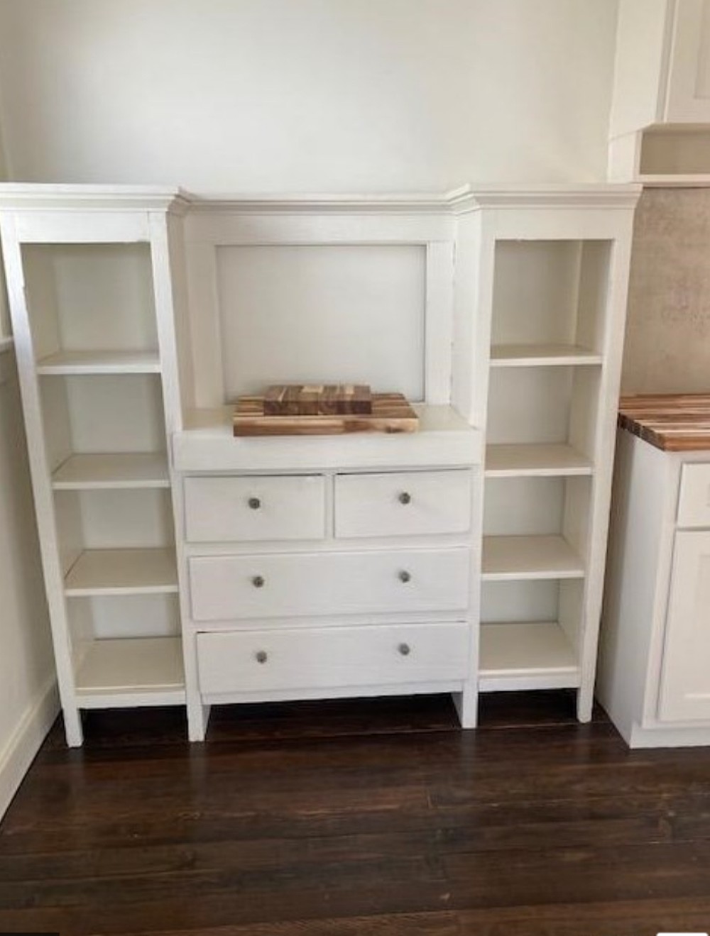 Elfyer - Los Angeles, CA House - For Sale