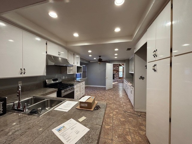 Elfyer - Simi Valley, CA House - For Sale