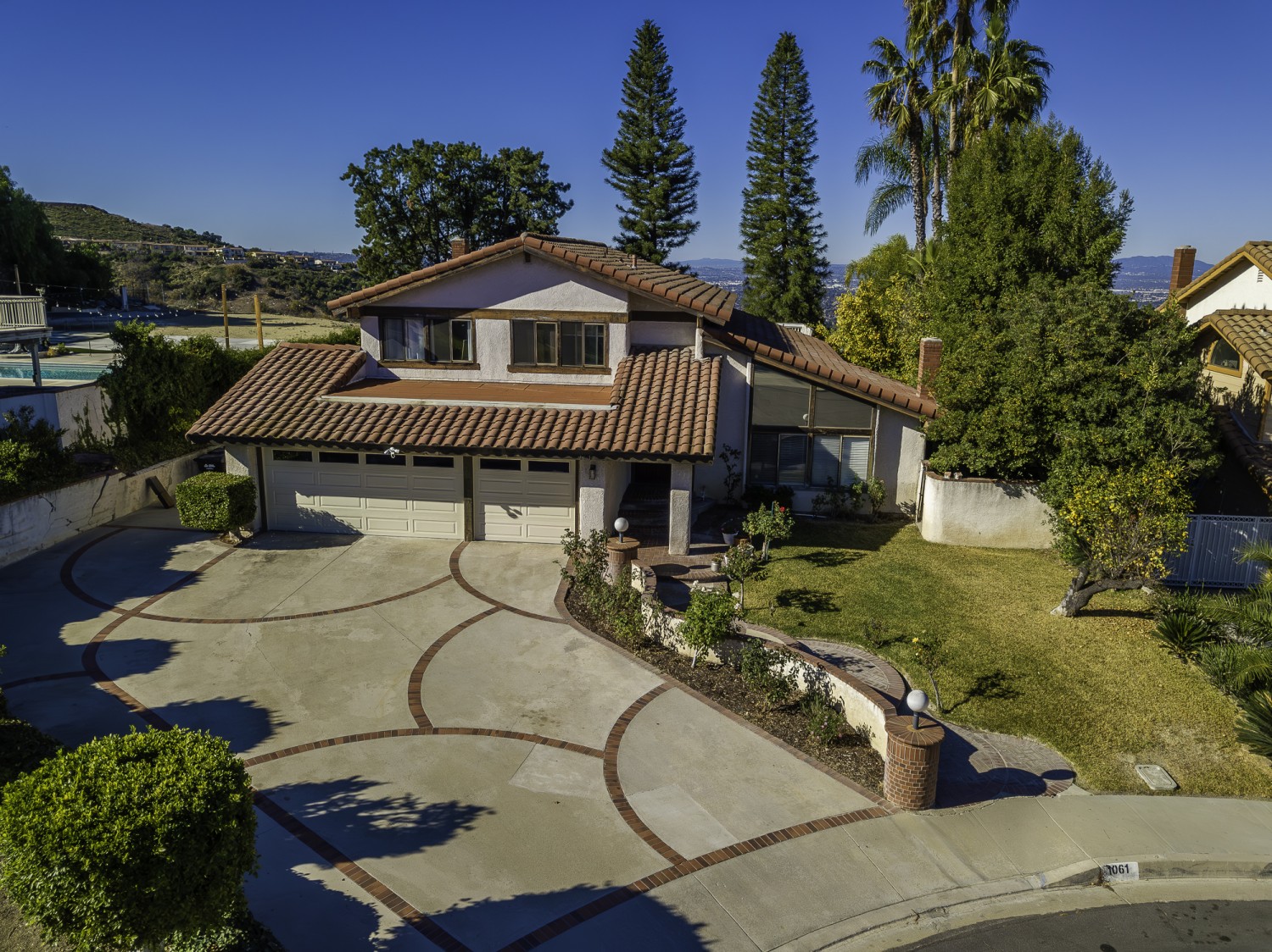 Elfyer - West Covina, CA House - For Sale