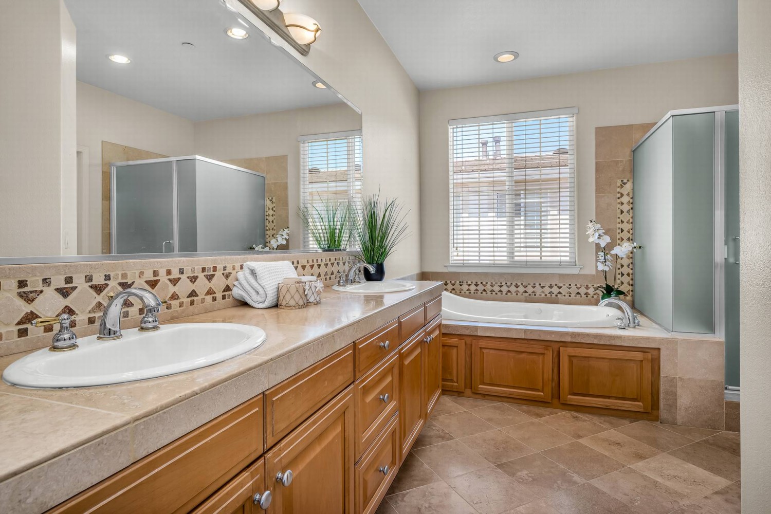 Elfyer - Redondo Beach, CA House - For Sale