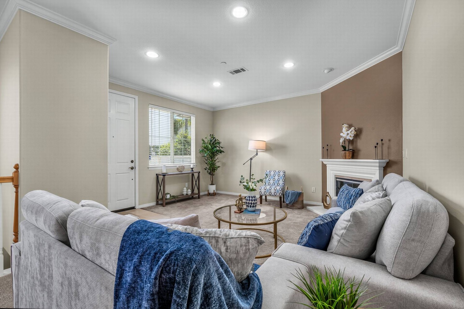 Elfyer - Redondo Beach, CA House - For Sale