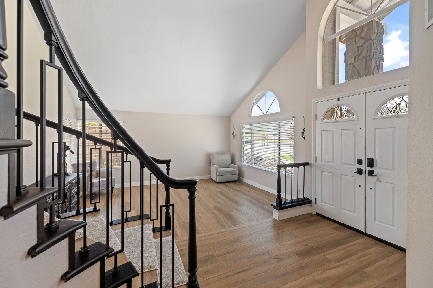 Elfyer - Corona, CA House - For Sale