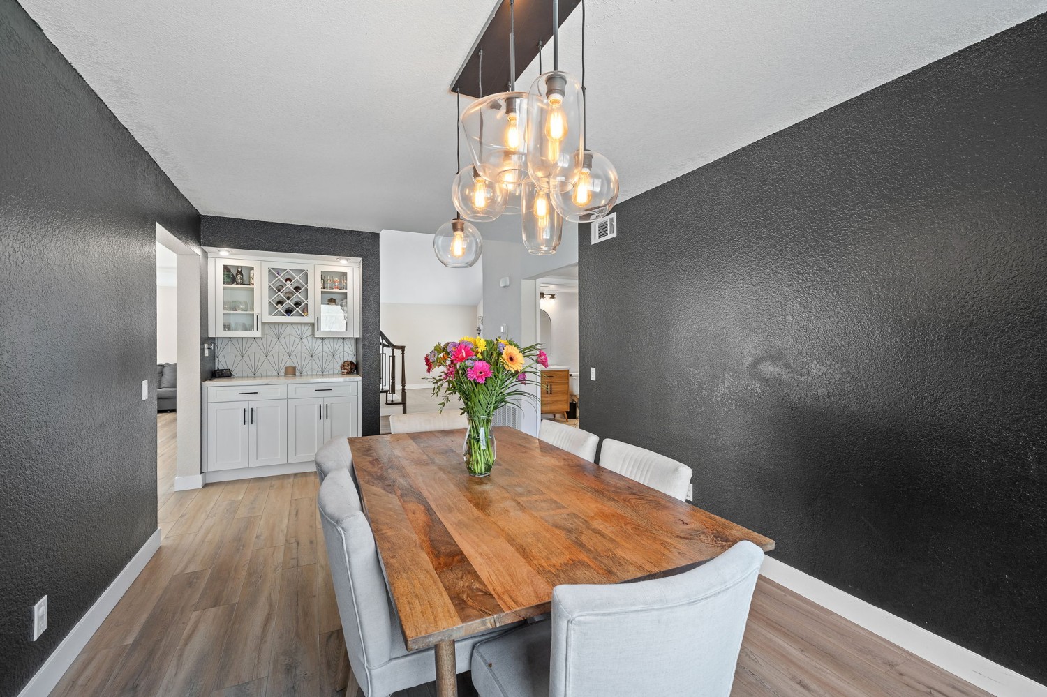 Elfyer - Corona, CA House - For Sale