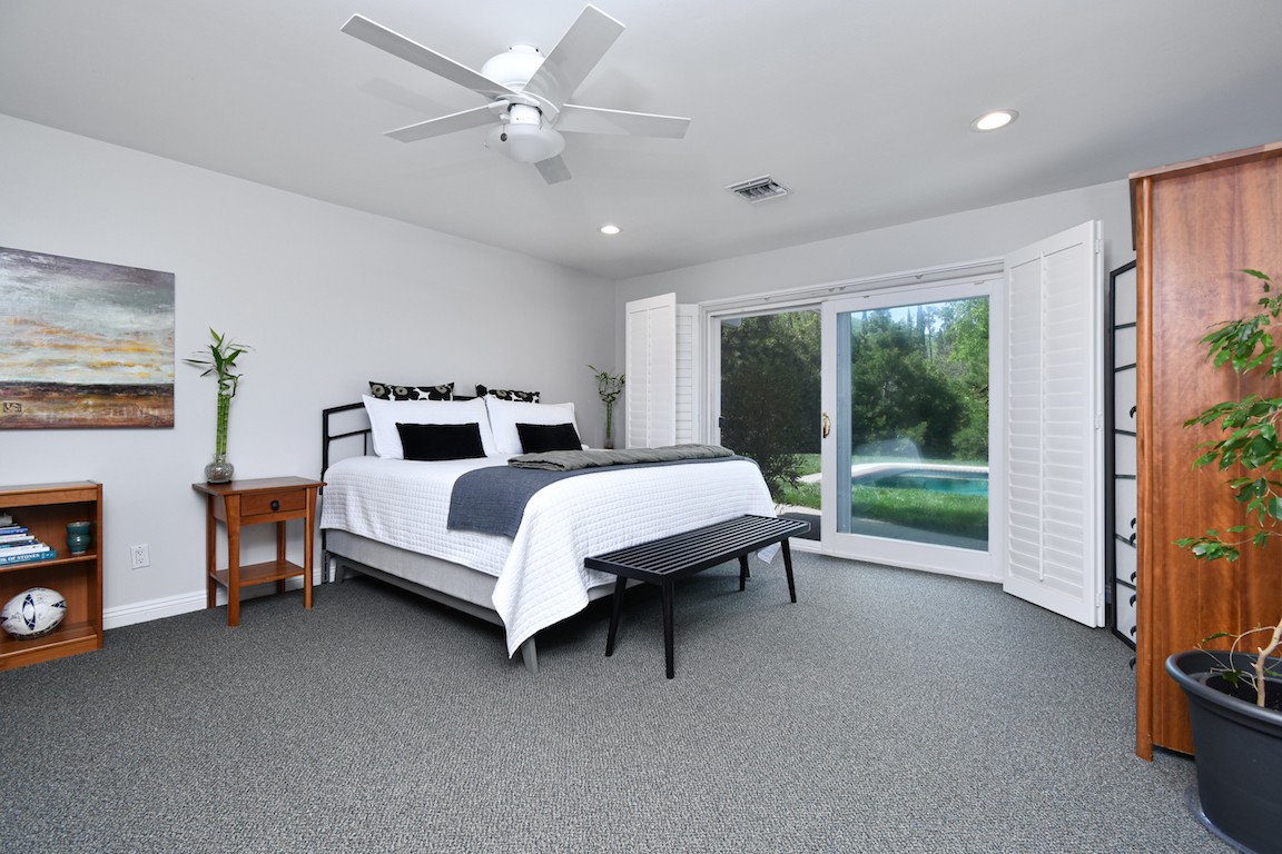 Elfyer - Woodland Hills, CA House - For Sale