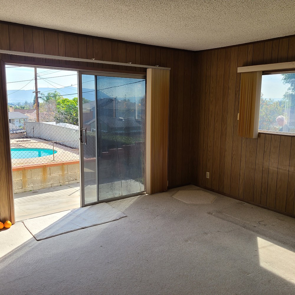 Elfyer - Burbank, CA House - For Sale