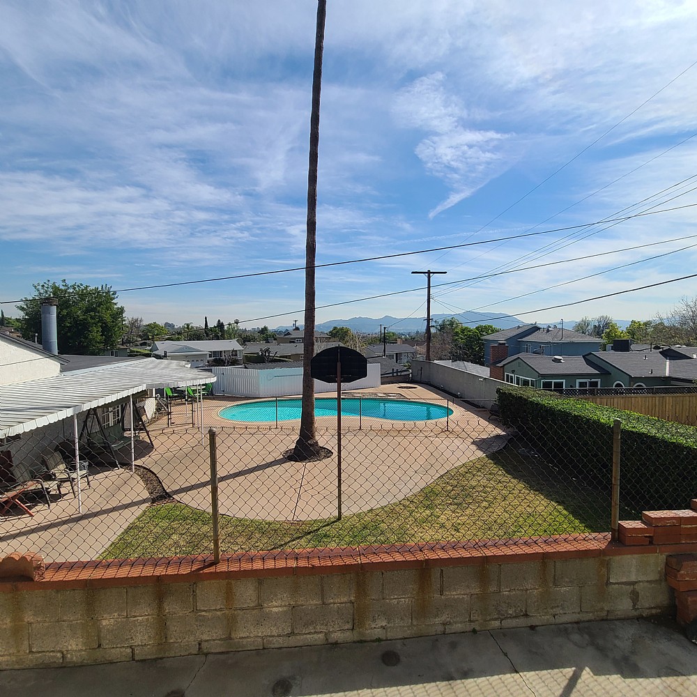 Elfyer - Burbank, CA House - For Sale