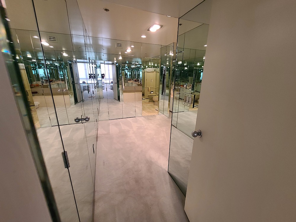 Elfyer - Los Angeles, CA House - For Sale