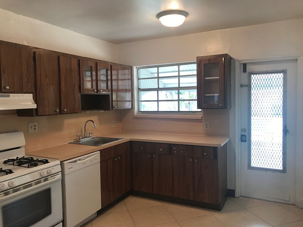 Elfyer - Miami, FL House - For Sale