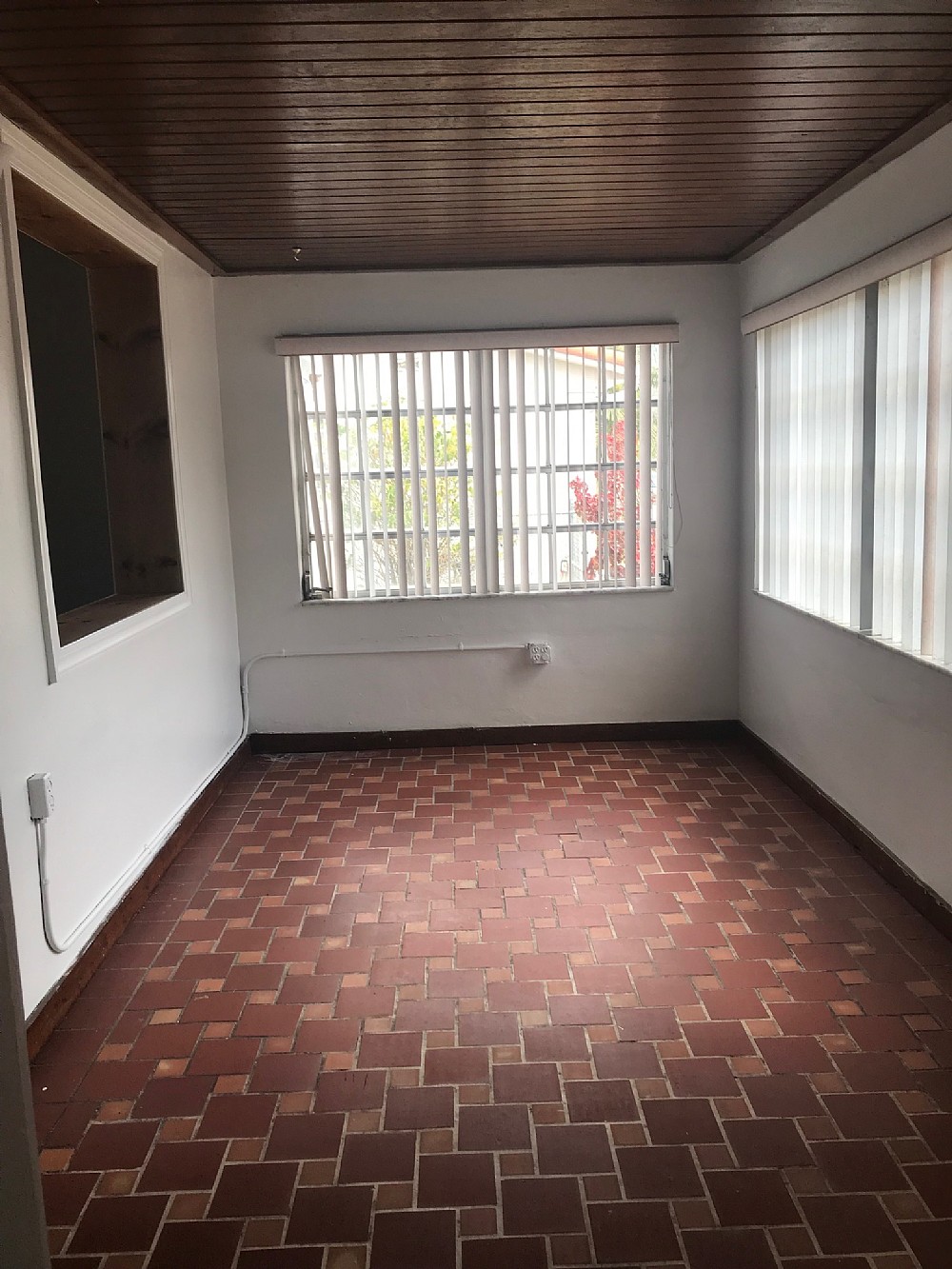 Elfyer - Miami, FL House - For Sale